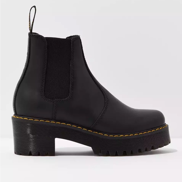 Dr. Martens ROMETTY WYOMING LEATHER PLATFORM CHELSEA BOOTS - Picture 6 of 16